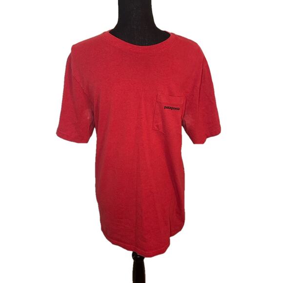Patagonia Red Logo T-shirt Regular Fit - Picture 1 of 6